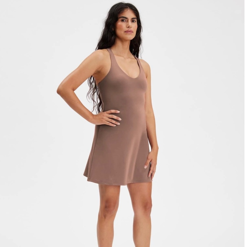 Girlfriend Collective Lola V-Neck Dress